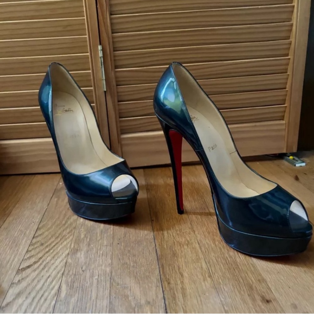 Lady peep rare gunmetal blue fetish louboutin heels- never worn!